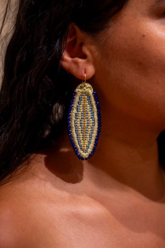 Thin feather earrings